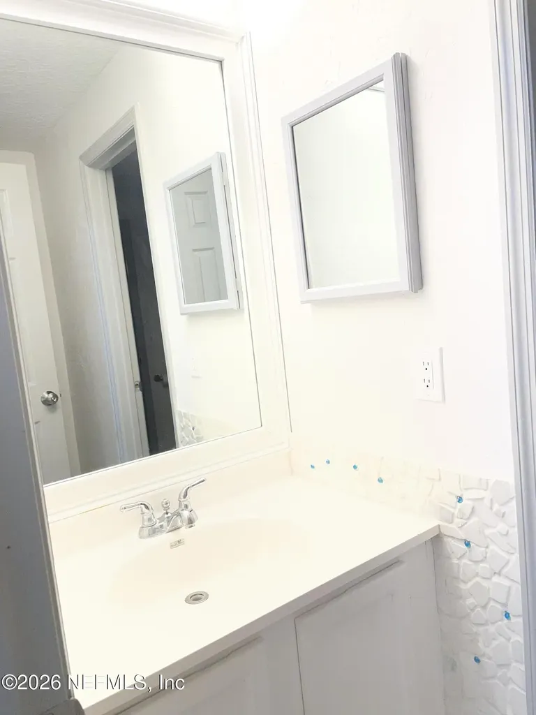 2202 Wood Hill Place Jacksonville FL 32256