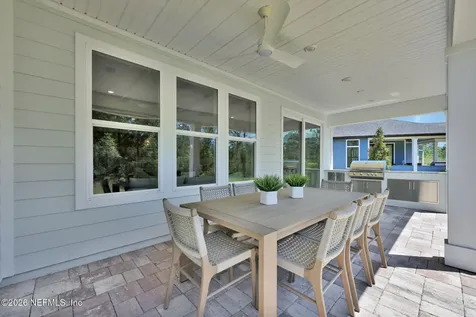 33 Seaplane Court St. Johns FL 32259