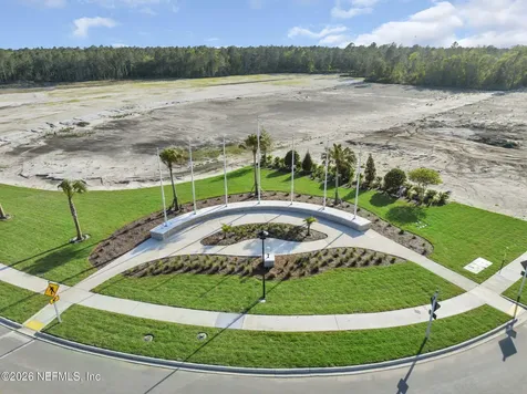 33 Seaplane Court St. Johns FL 32259