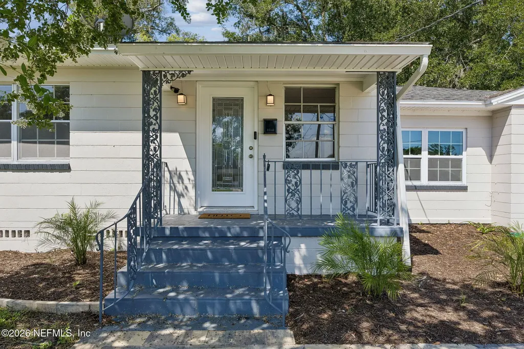 2436 Ormsby Circle E Jacksonville FL 32210