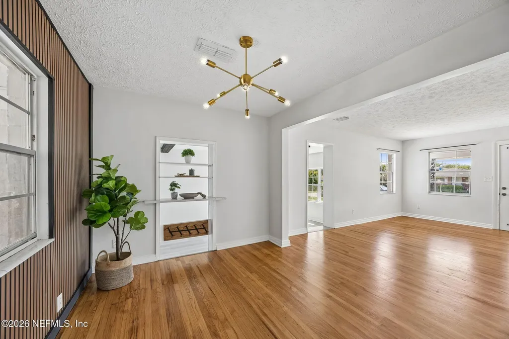 2436 Ormsby Circle E Jacksonville FL 32210