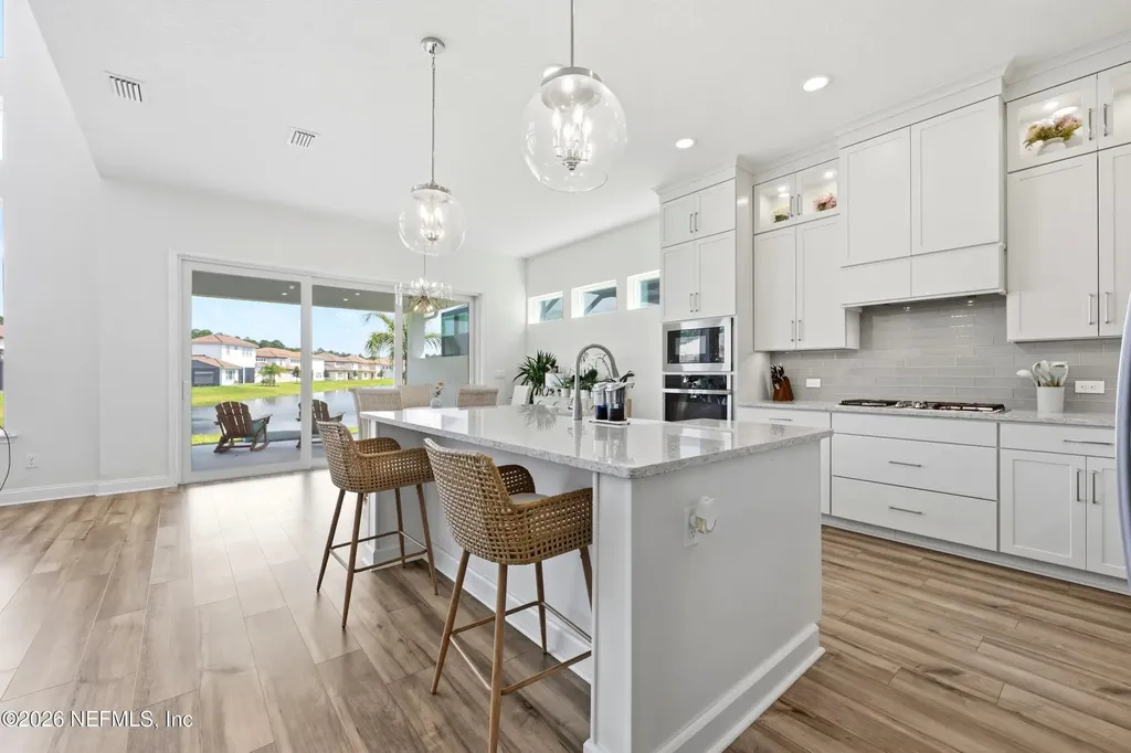 3053 Fiera Vista Drive Jacksonville FL 32246
