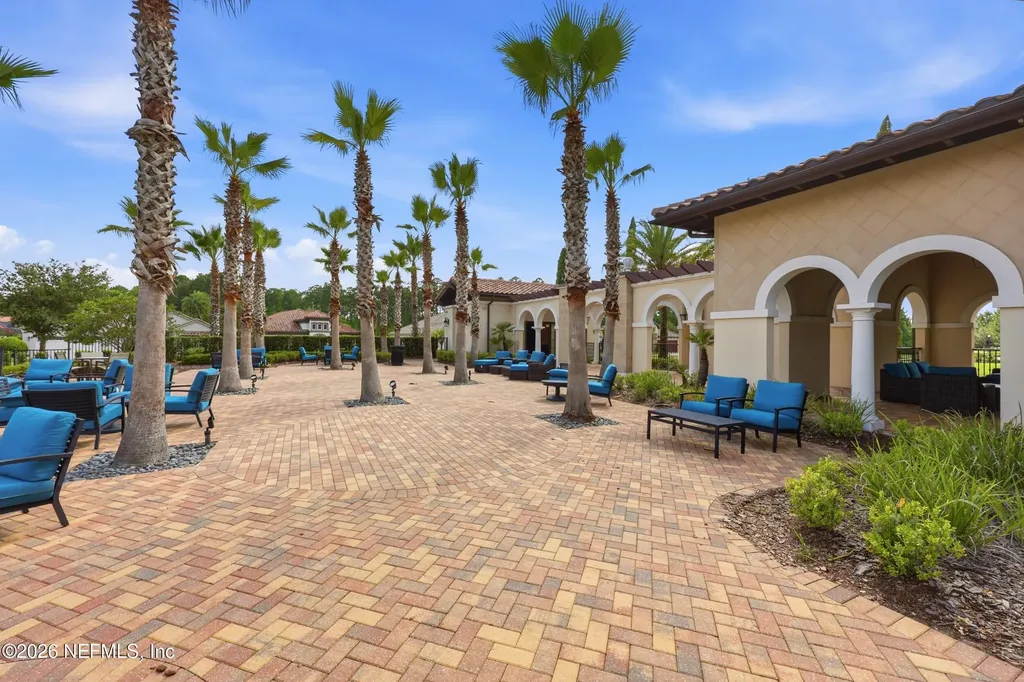 3053 Fiera Vista Drive Jacksonville FL 32246