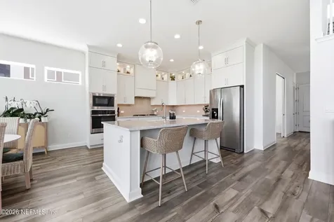 3053 Fiera Vista Drive Jacksonville FL 32246