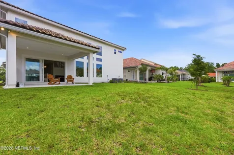 3053 Fiera Vista Drive Jacksonville FL 32246