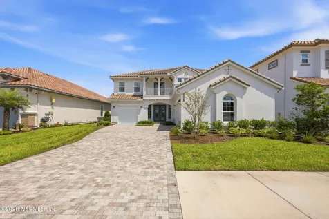 3053 Fiera Vista Drive Jacksonville FL 32246