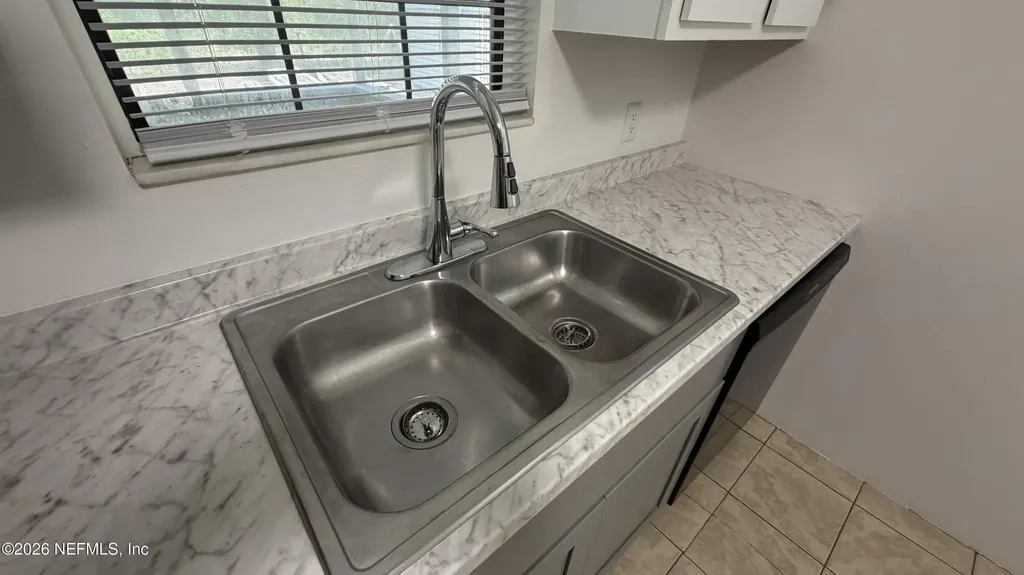 701 N Eliam Road N Melrose FL 32666