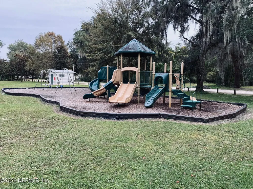 701 N Eliam Road N Melrose FL 32666