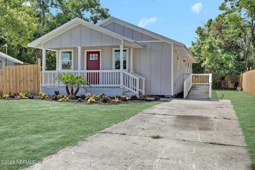 1204 North Street Green Cove Springs FL 32043