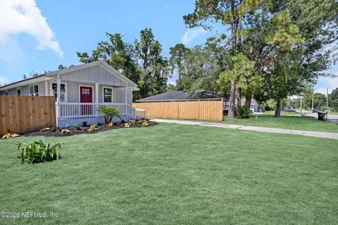 1204 North Street Green Cove Springs FL 32043