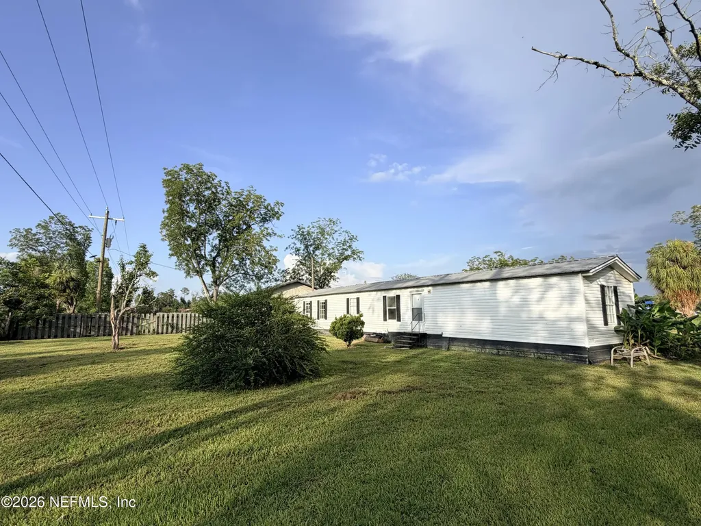 8334 SW State Road 121 Lake Butler FL 32054