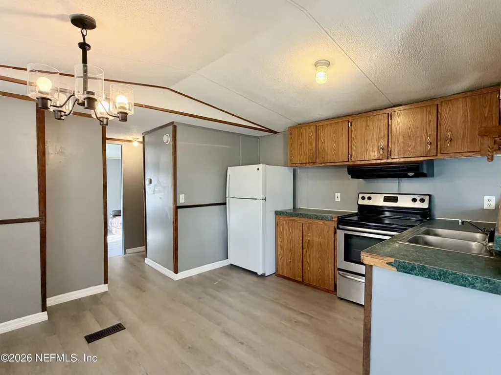 8334 SW State Road 121 Lake Butler FL 32054