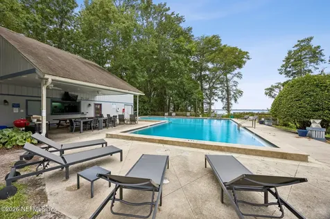 2724 Cove View Drive N Jacksonville FL 32257
