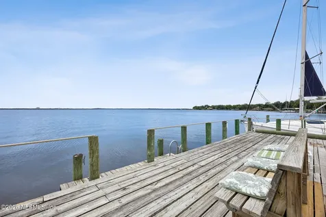 2724 Cove View Drive N Jacksonville FL 32257