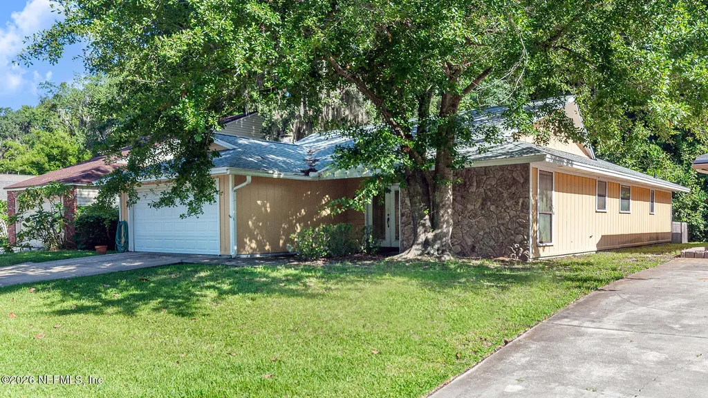 13009 Bent Pine Court E Jacksonville FL 32246