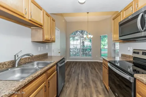 6401 Sarahs View Court Jacksonville FL 32244