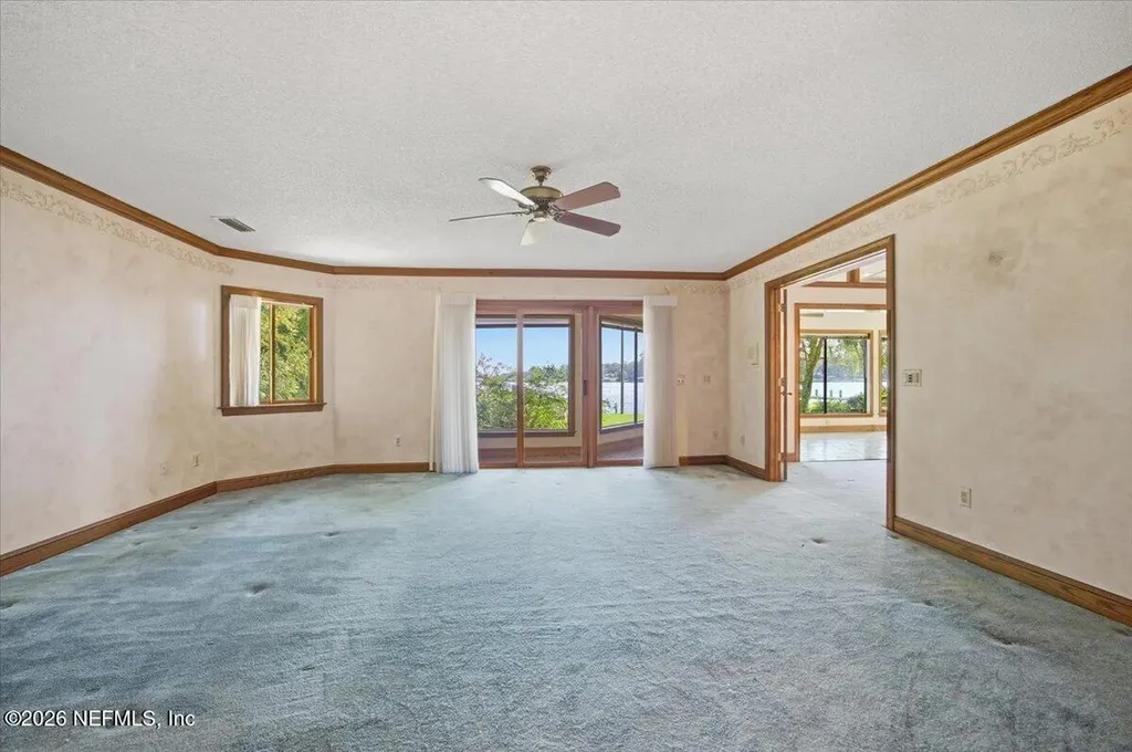 4501 Ortega Farms Circle Jacksonville FL 32210