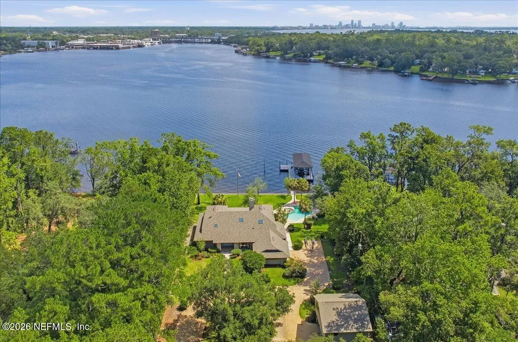 4501 Ortega Farms Circle Jacksonville FL 32210