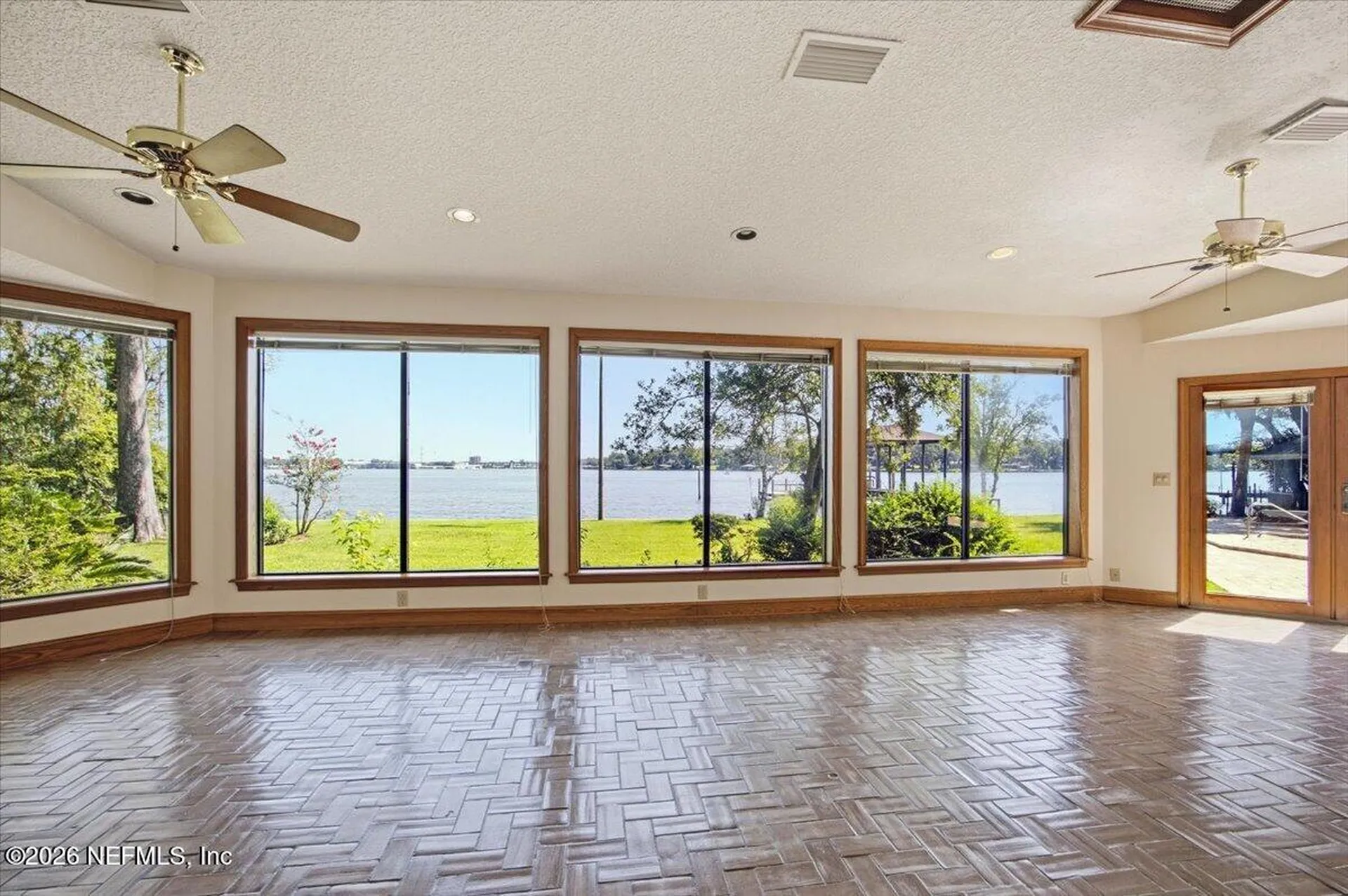 4501 Ortega Farms Circle Jacksonville FL 32210