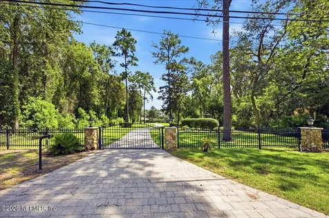 4501 Ortega Farms Circle Jacksonville FL 32210