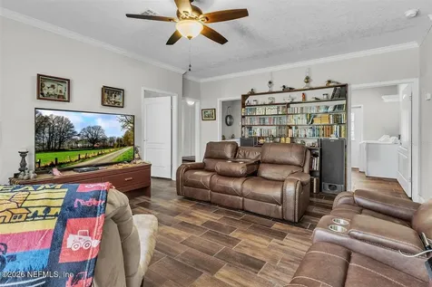 601 Purvis Road Seville FL 32190