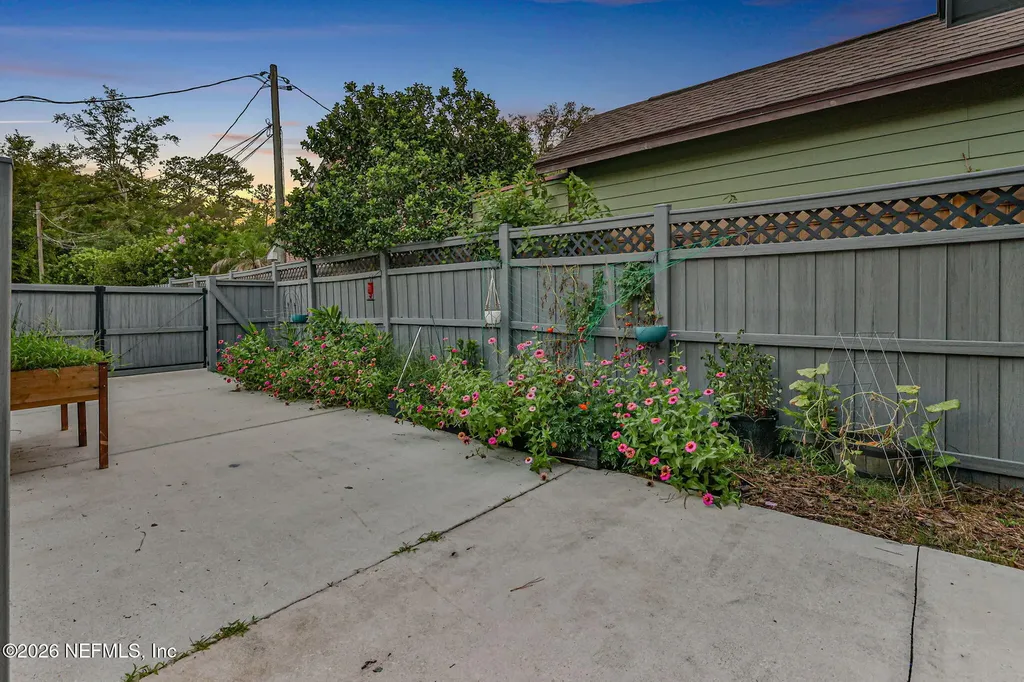 1758 Oak Grove Drive S Green Cove Springs FL 32043