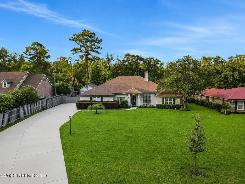 1758 Oak Grove Drive S Green Cove Springs FL 32043