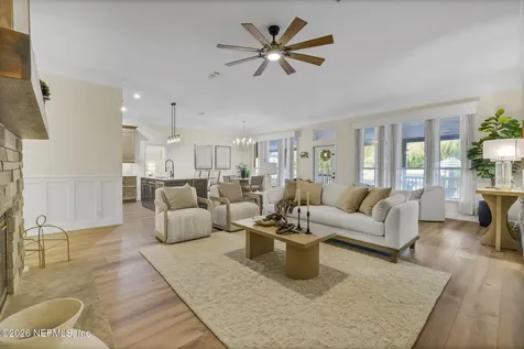 1758 Oak Grove Drive S Green Cove Springs FL 32043