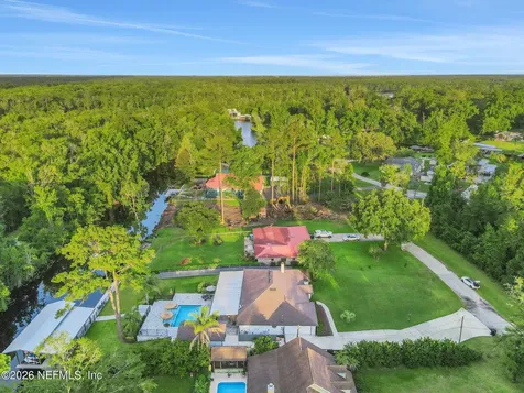 1758 Oak Grove Drive S Green Cove Springs FL 32043