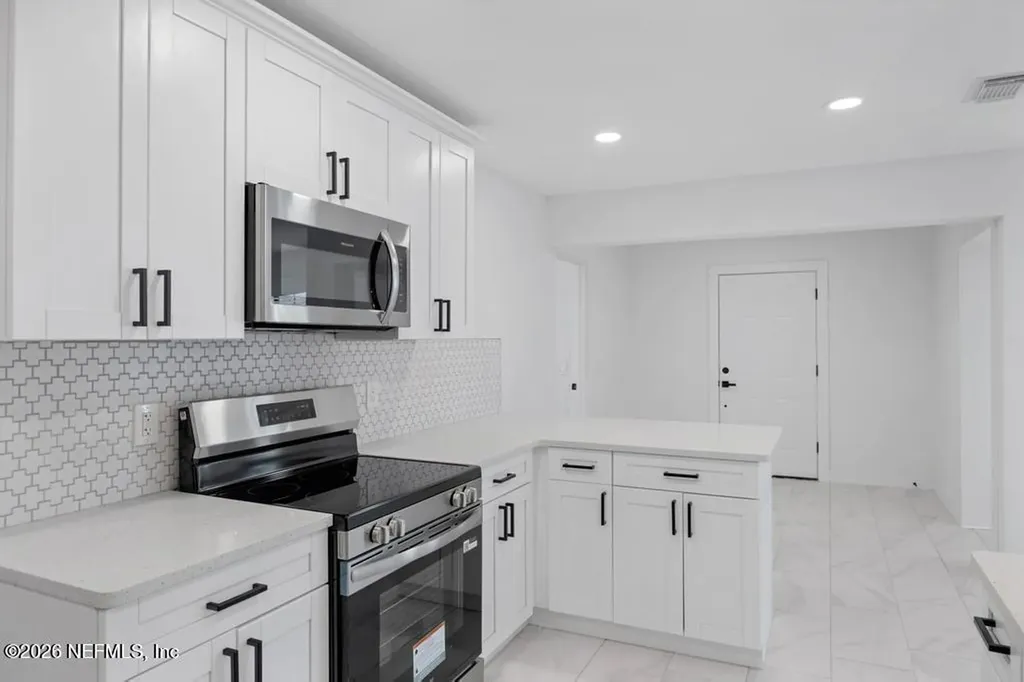 6015 Royal Estates Place Jacksonville FL 32277