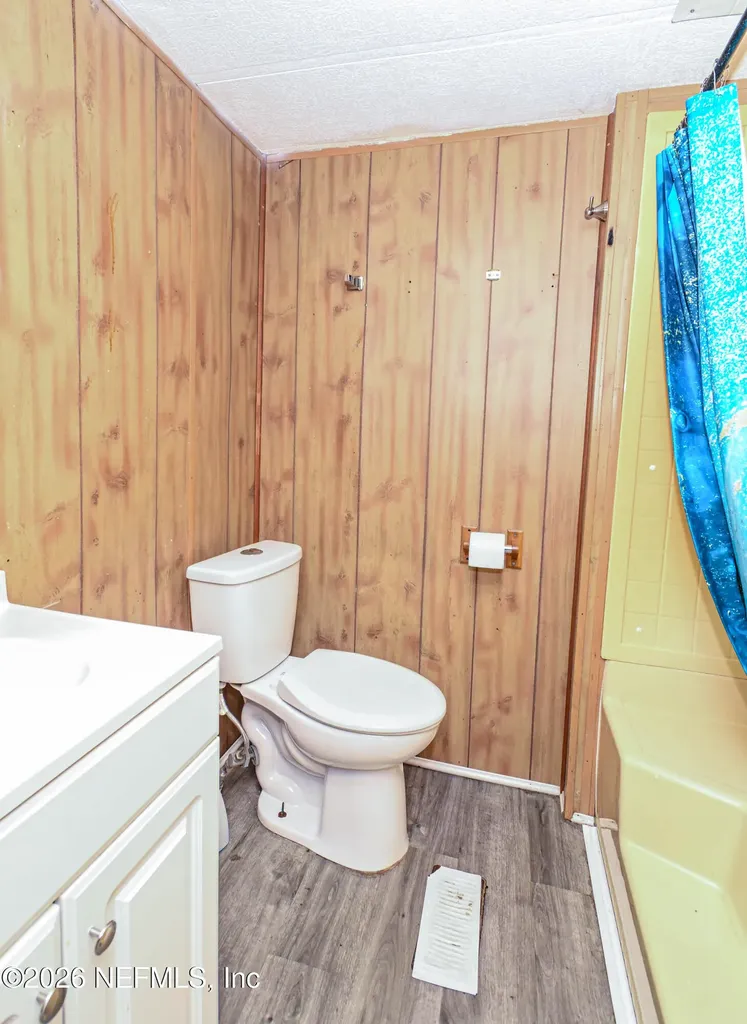 12277 Clet Harvey Road Glen St. Mary FL 32040
