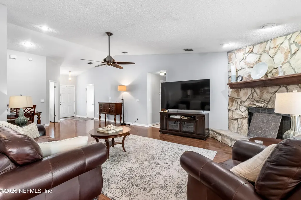 7260 Eagles Perch Drive Jacksonville FL 32244