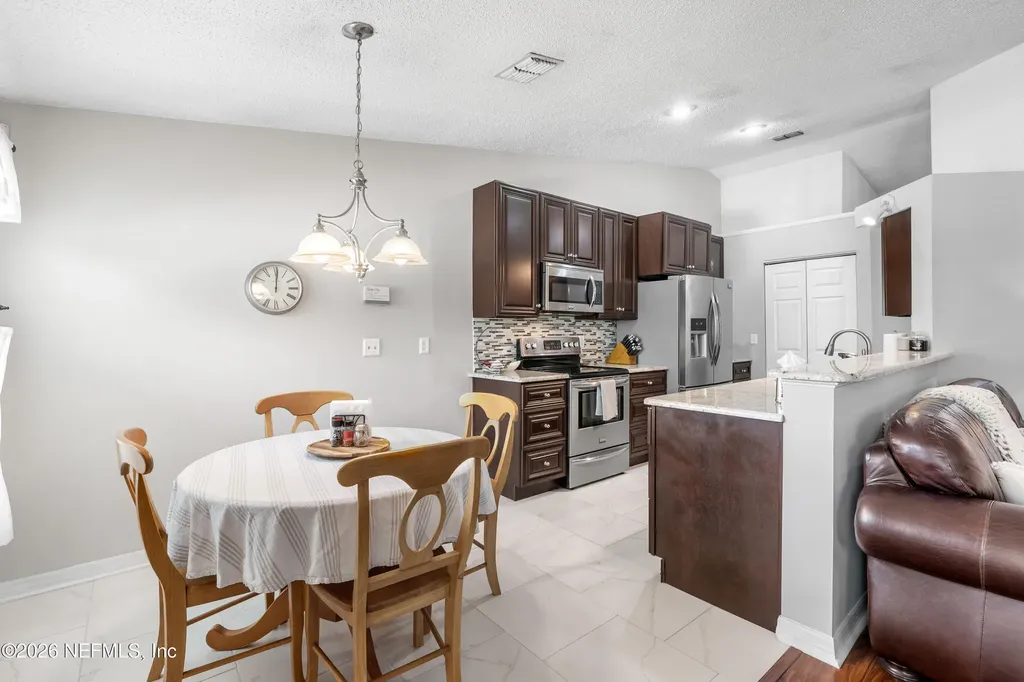 7260 Eagles Perch Drive Jacksonville FL 32244