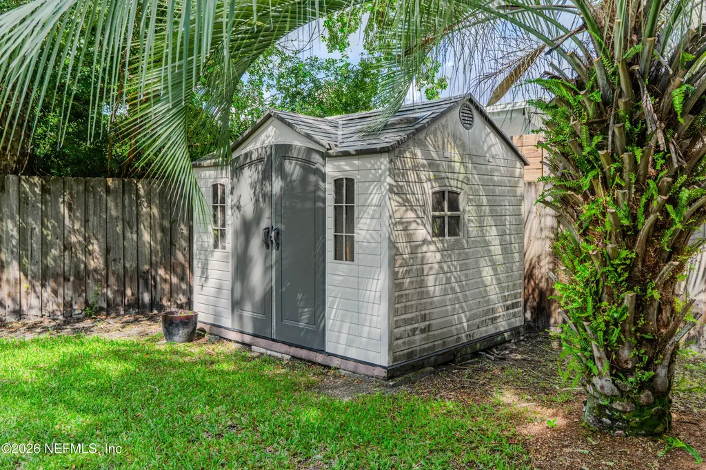 7260 Eagles Perch Drive Jacksonville FL 32244