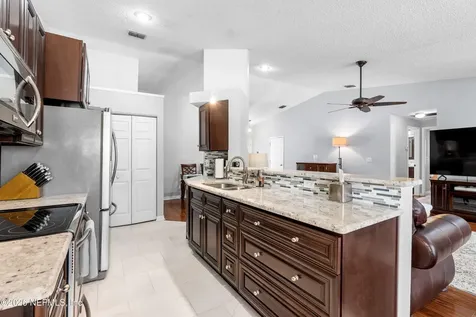 7260 Eagles Perch Drive Jacksonville FL 32244