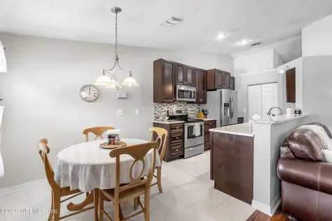 7260 Eagles Perch Drive Jacksonville FL 32244