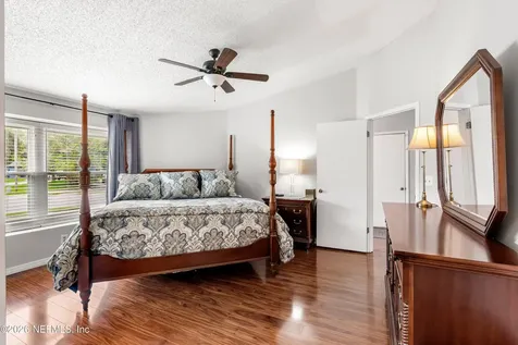 7260 Eagles Perch Drive Jacksonville FL 32244