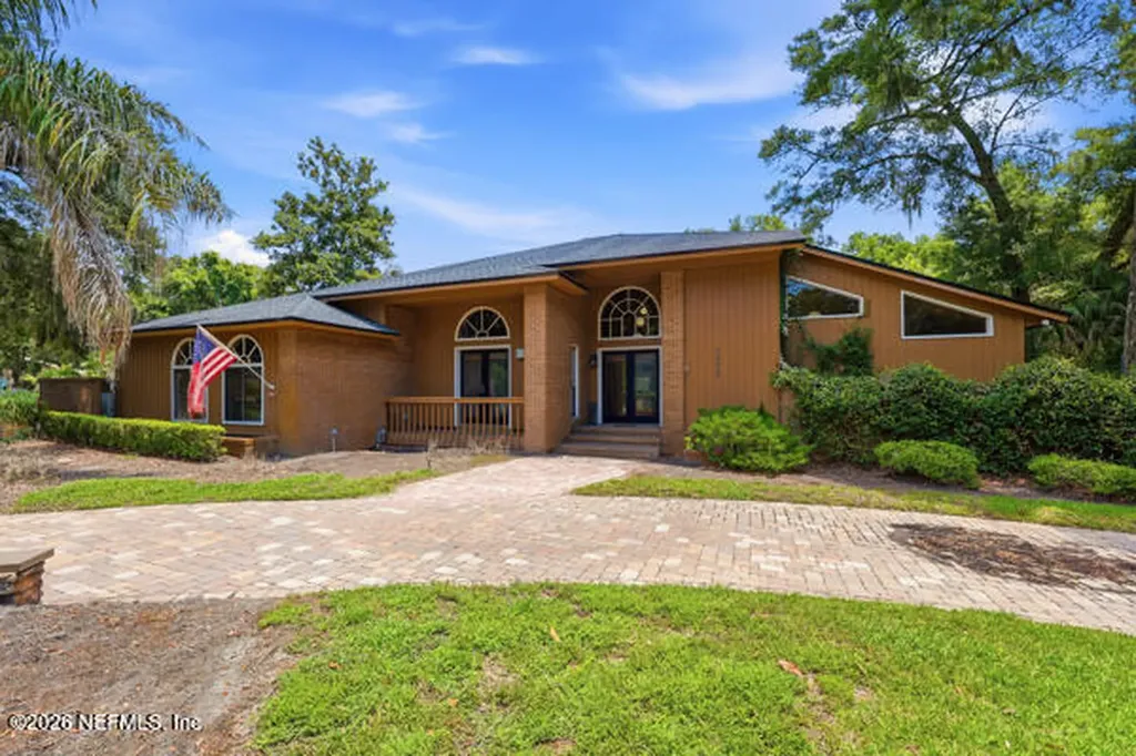 1978 Brista De Mar Circle Atlantic Beach FL 32233