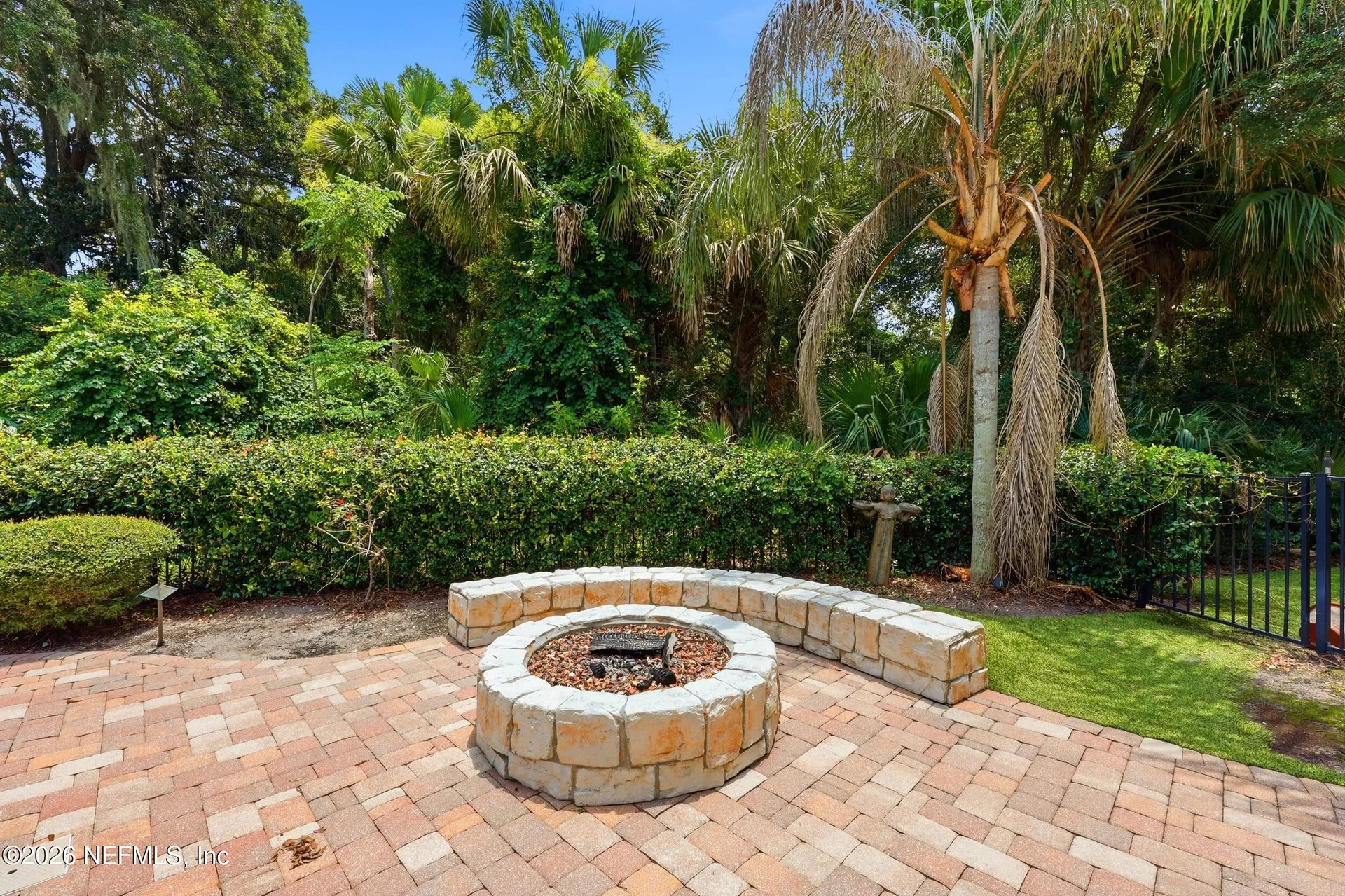 1978 Brista De Mar Circle Atlantic Beach FL 32233
