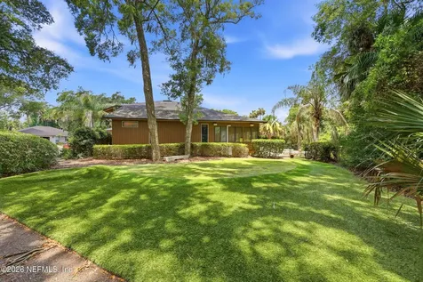 1978 Brista De Mar Circle Atlantic Beach FL 32233
