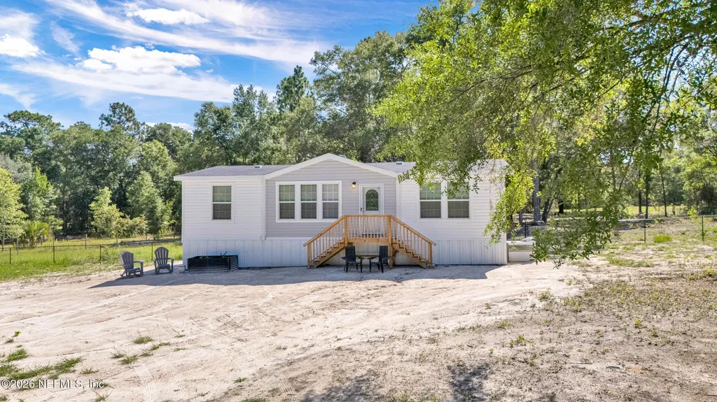 154 Ashley Lake Drive Melrose FL 32666