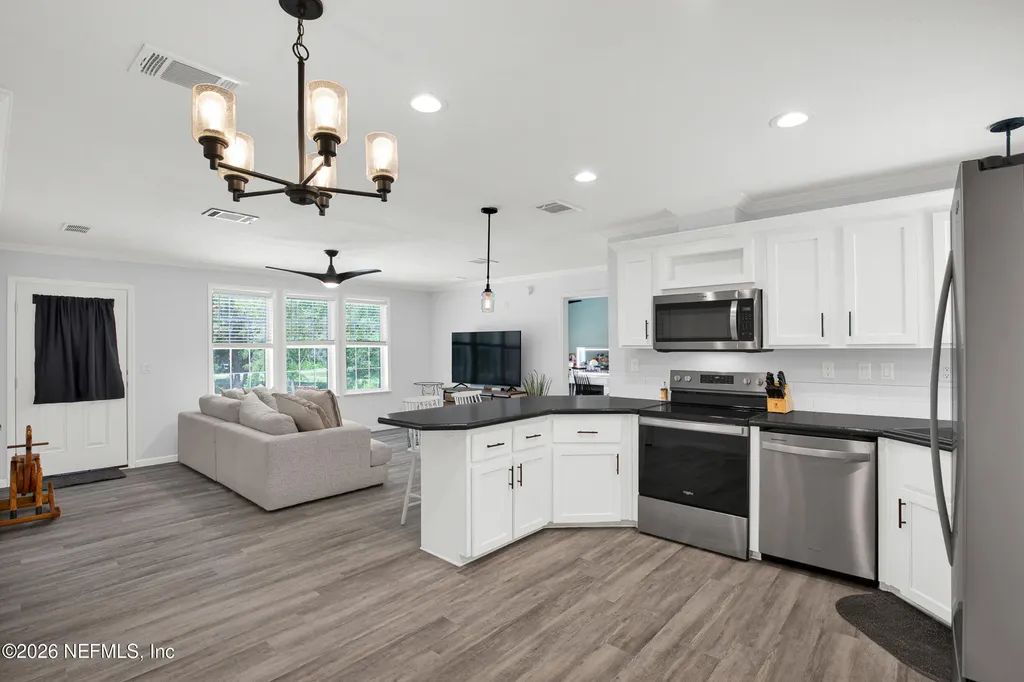 154 Ashley Lake Drive Melrose FL 32666