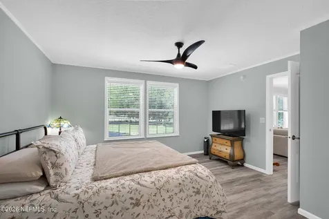 154 Ashley Lake Drive Melrose FL 32666