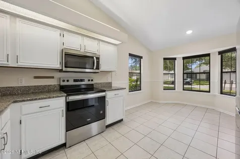 8362 Rockridge Drive Jacksonville FL 32244