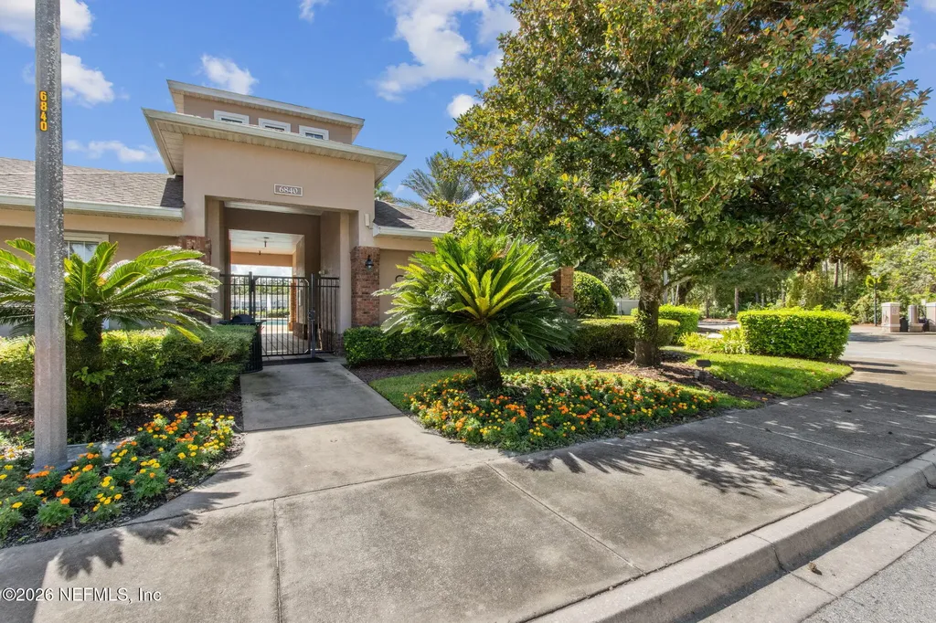 6618 Arching Branch Circle Jacksonville FL 32258