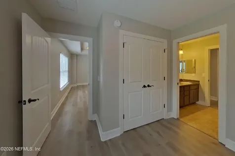 1684 Fenton Avenue St. Johns FL 32259