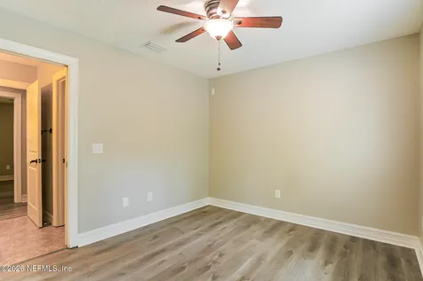 1684 Fenton Avenue St. Johns FL 32259