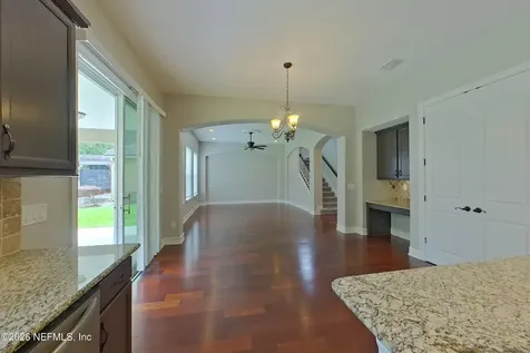 1684 Fenton Avenue St. Johns FL 32259