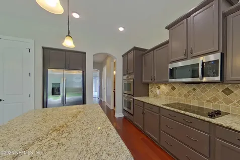 1684 Fenton Avenue St. Johns FL 32259