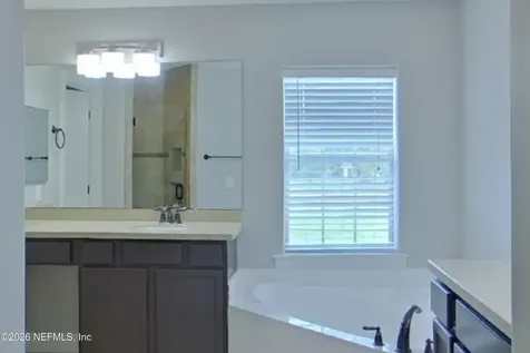 1684 Fenton Avenue St. Johns FL 32259